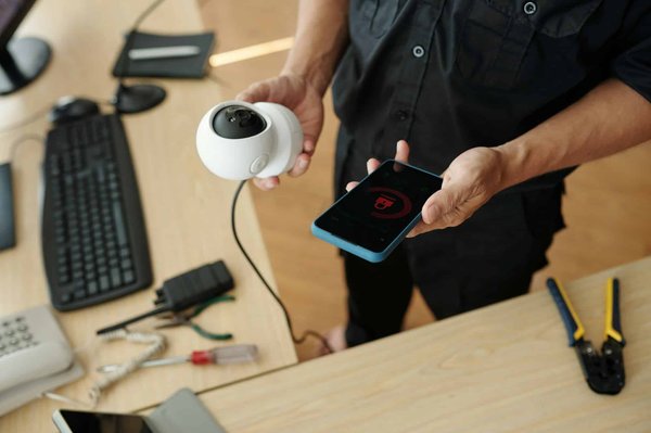 What Are the Techniques for Using Your Smartphone to Monitor Real-Time Sports Performance?